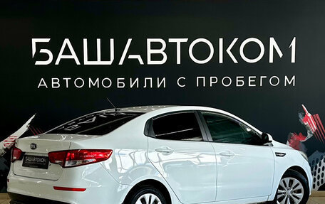 KIA Rio III рестайлинг, 2016 год, 970 000 рублей, 4 фотография