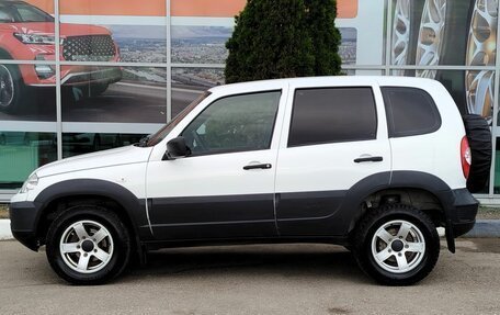Chevrolet Niva I рестайлинг, 2018 год, 770 000 рублей, 8 фотография