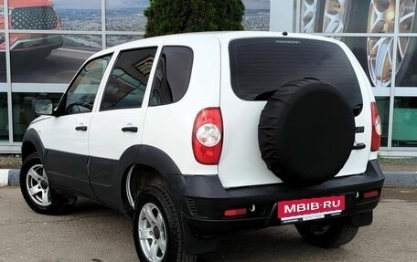 Chevrolet Niva I рестайлинг, 2018 год, 770 000 рублей, 7 фотография
