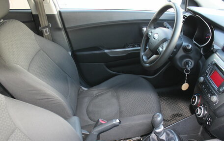 KIA Rio III рестайлинг, 2013 год, 797 000 рублей, 14 фотография