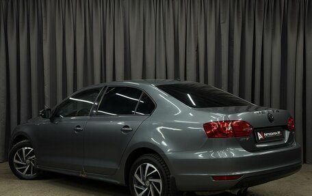 Volkswagen Jetta VI, 2013 год, 699 777 рублей, 2 фотография