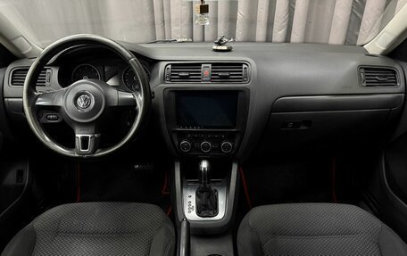 Volkswagen Jetta VI, 2013 год, 699 777 рублей, 7 фотография