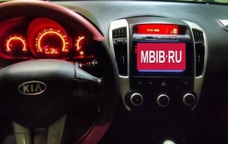 KIA cee'd I рестайлинг, 2010 год, 650 000 рублей, 6 фотография