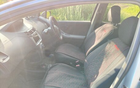Toyota Vitz, 2009 год, 550 000 рублей, 5 фотография