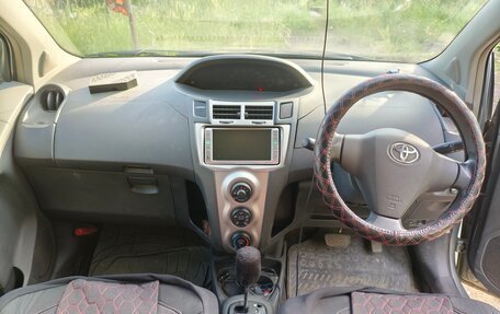 Toyota Vitz, 2009 год, 550 000 рублей, 4 фотография