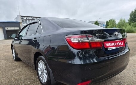 Toyota Camry, 2015 год, 1 890 000 рублей, 5 фотография