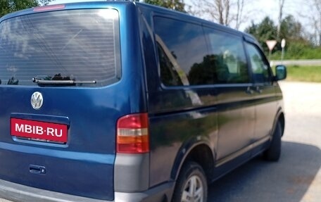 Volkswagen Transporter T5 рестайлинг, 2006 год, 1 230 000 рублей, 11 фотография