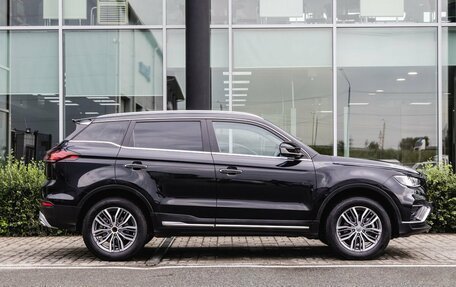 Geely Atlas, 2024 год, 2 100 000 рублей, 8 фотография