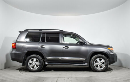 Toyota Land Cruiser 200, 2013 год, 2 990 000 рублей, 6 фотография