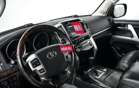 Toyota Land Cruiser 200, 2013 год, 2 990 000 рублей, 11 фотография