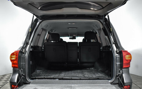 Toyota Land Cruiser 200, 2013 год, 2 990 000 рублей, 23 фотография
