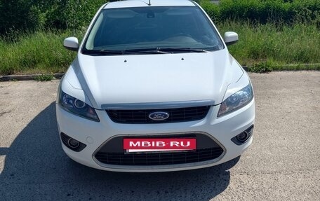 Ford Focus II рестайлинг, 2010 год, 589 000 рублей, 2 фотография