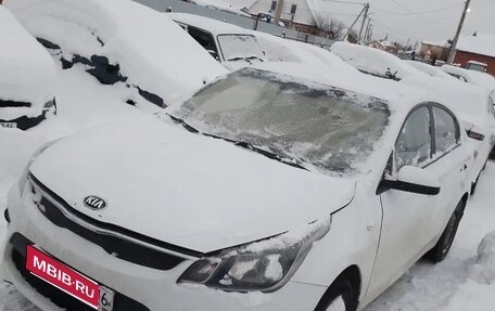 KIA Rio IV, 2017 год, 396 000 рублей, 1 фотография