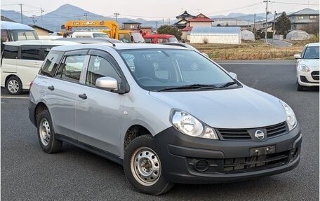 Nissan AD III, 2017 год, 750 000 рублей, 1 фотография