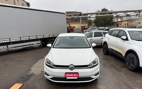 Volkswagen Golf VII, 2017 год, 1 590 000 рублей, 3 фотография