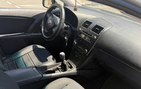 Toyota Avensis III рестайлинг, 2011 год, 1 000 000 рублей, 7 фотография