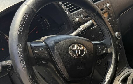 Toyota Avensis III рестайлинг, 2011 год, 1 000 000 рублей, 8 фотография