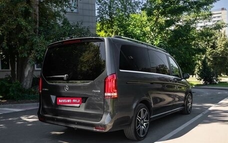 Mercedes-Benz V-Класс, 2022 год, 7 650 000 рублей, 9 фотография