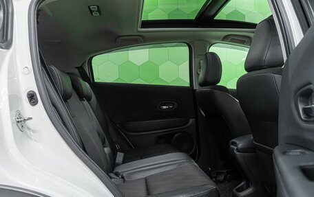 Honda Vezel, 2021 год, 2 000 000 рублей, 13 фотография