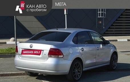 Volkswagen Polo VI (EU Market), 2011 год, 750 000 рублей, 2 фотография