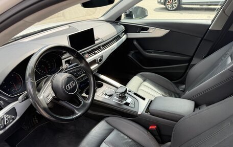Audi A4, 2017 год, 2 600 000 рублей, 10 фотография