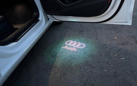 Audi A4, 2017 год, 2 600 000 рублей, 15 фотография