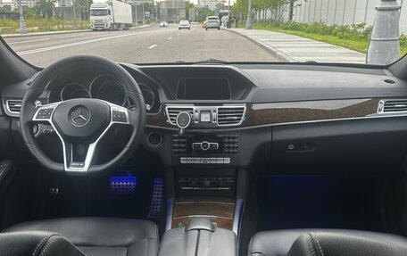 Mercedes-Benz E-Класс, 2013 год, 2 000 000 рублей, 5 фотография