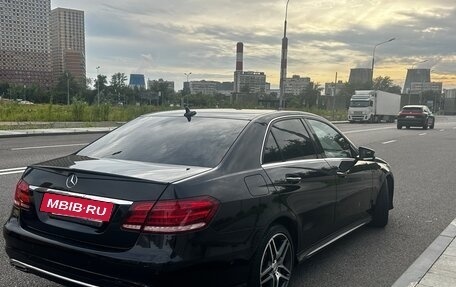 Mercedes-Benz E-Класс, 2013 год, 2 000 000 рублей, 4 фотография