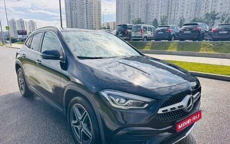Mercedes-Benz GLA, 2020 год, 3 990 000 рублей, 3 фотография
