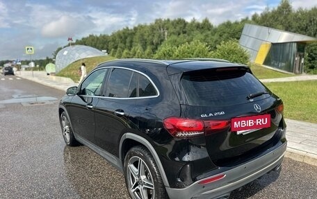 Mercedes-Benz GLA, 2020 год, 3 990 000 рублей, 5 фотография