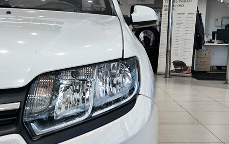 Renault Logan II, 2015 год, 599 000 рублей, 21 фотография