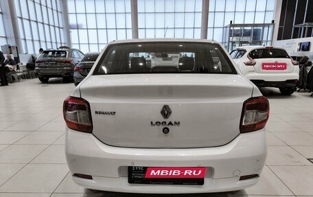 Renault Logan II, 2015 год, 599 000 рублей, 7 фотография