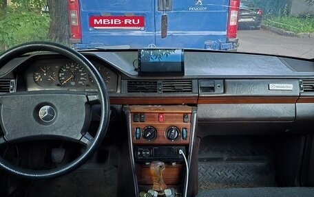 Mercedes-Benz W124, 1991 год, 250 000 рублей, 4 фотография