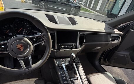Porsche Macan I рестайлинг, 2018 год, 3 999 000 рублей, 14 фотография