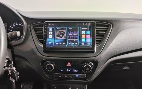 Hyundai Solaris II рестайлинг, 2021 год, 1 950 000 рублей, 11 фотография