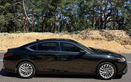 Lexus ES VII, 2019 год, 3 550 000 рублей, 3 фотография