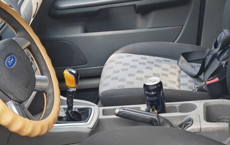 Ford Focus II рестайлинг, 2009 год, 330 000 рублей, 21 фотография