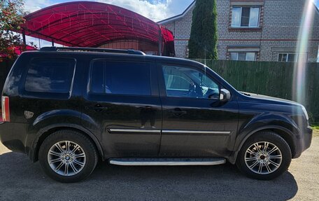 Honda Pilot III рестайлинг, 2011 год, 2 300 000 рублей, 3 фотография