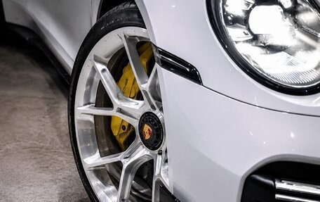Porsche 911, 2022 год, 28 000 000 рублей, 6 фотография