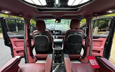 Ford Tourneo Custom I рестайлинг, 2023 год, 4 670 000 рублей, 18 фотография