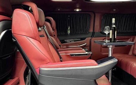 Ford Tourneo Custom I рестайлинг, 2023 год, 4 670 000 рублей, 28 фотография