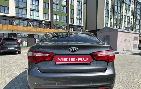 KIA Rio III рестайлинг, 2013 год, 900 000 рублей, 7 фотография