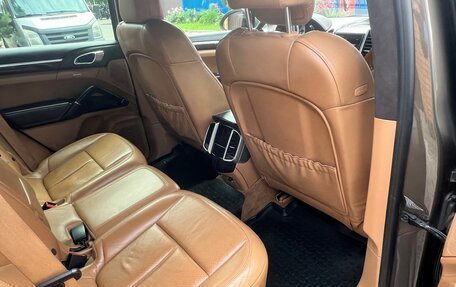 Porsche Cayenne III, 2014 год, 2 500 000 рублей, 12 фотография