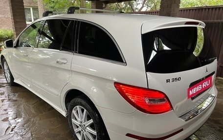 Mercedes-Benz R-Класс, 2012 год, 1 050 000 рублей, 3 фотография