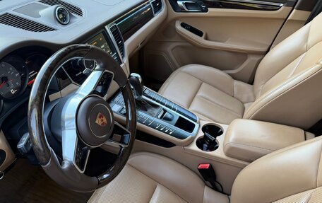 Porsche Macan I рестайлинг, 2015 год, 2 700 000 рублей, 10 фотография