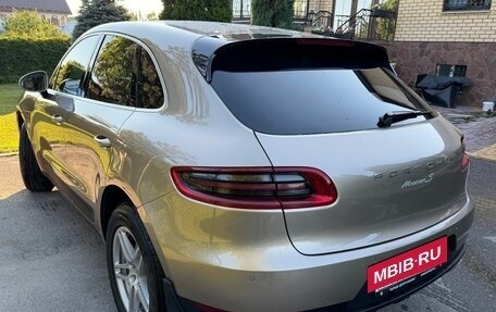 Porsche Macan I рестайлинг, 2015 год, 2 700 000 рублей, 4 фотография