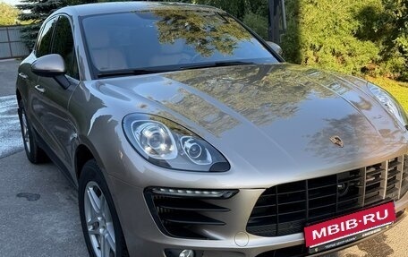 Porsche Macan I рестайлинг, 2015 год, 2 700 000 рублей, 2 фотография