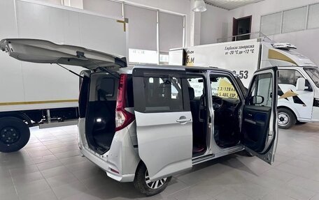 Toyota Roomy I, 2017 год, 1 011 000 рублей, 9 фотография