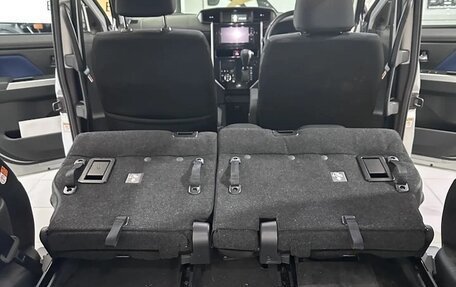 Toyota Roomy I, 2017 год, 1 011 000 рублей, 8 фотография