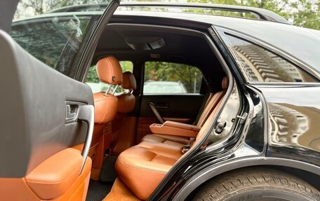 Infiniti FX I, 2005 год, 775 000 рублей, 6 фотография